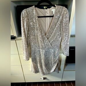 Sequin romper w/ skort - Silver sequins with champagne coloured tule underneath